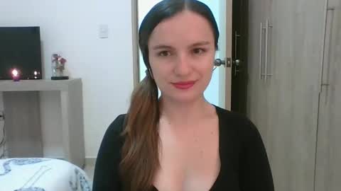 Snapshot of valeriafrannco chatting on January 30, 2025, 2:49 am valeriafrannco online show from January 30, 2025, 2:49 am
