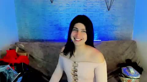 valeriagill_ online show from June 13, 2026, 12:19 am