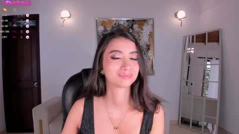 Snapshot of valeriavelvet chatting on February 5, 2025, 2:48 pm Vale online show from February 5, 2025, 2:48 pm