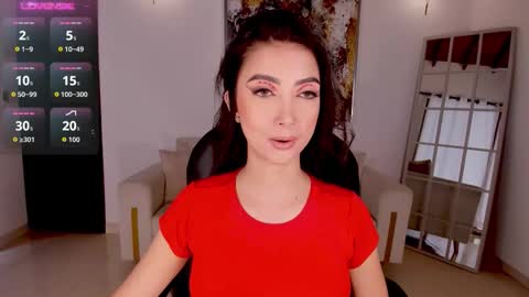 Snapshot of valeriavelvet chatting on September 17, 2025, 12:07 pm Vale online show from September 17, 2025, 12:07 pm