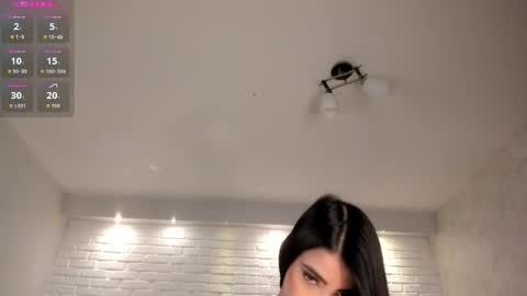 Snapshot of valeriavelvet chatting on November 15, 2025, 12:13 pm Vale online show from November 15, 2025, 12:13 pm