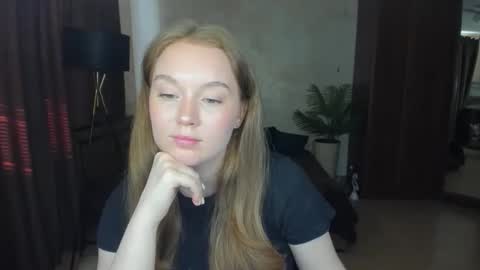 Snapshot of valericherry chatting on May 21, 2026, 2:57 pm ValeriCherry online show from May 21, 2026, 2:57 pm