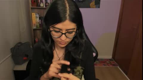 Snapshot of valerie__sky chatting on February 3, 2026, 2:21 am Val online show from February 3, 2026, 2:21 am