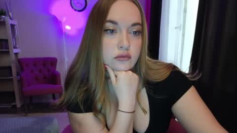 Snapshot of valerie_kiss chatting on April 16, 2026, 12:39 pm Valerie online show from April 16, 2026, 12:39 pm