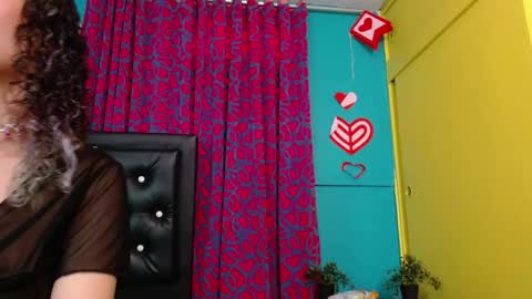 vale online show from October 23, 2025, 8:51 pm