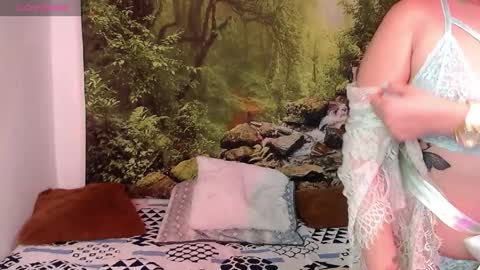 Snapshot of valerie_smile chatting on April 1, 2026, 6:14 am Valerie online show from April 1, 2026, 6:14 am
