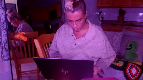 Valerie Virago online show from February 16, 2026, 11:39 am