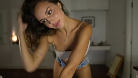 Valerie online show from November 14, 2025, 12:42 am