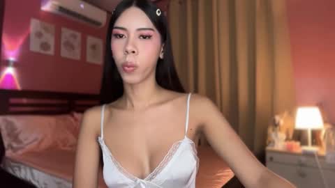 Valerie online show from November 6, 2025, 8:26 am