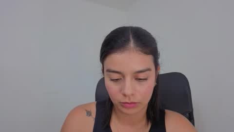 Juli C online show from October 26, 2025, 1:33 am