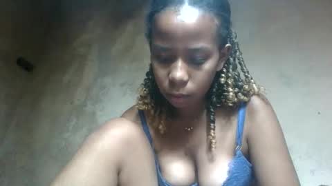 valerinezah online show from February 18, 2026, 5:03 am