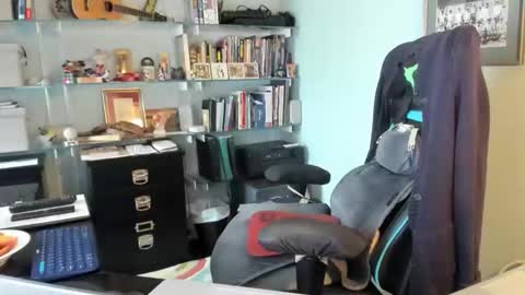 athletic ass muscles underwear smooth cock online show from October 20, 2025, 4:07 pm