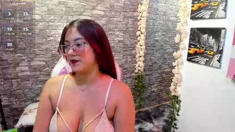 valery__69 online show from October 29, 2025, 2:08 pm