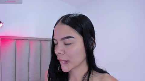 Snapshot of valery__nova chatting on October 18, 2025, 3:09 am Cris online show from October 18, 2025, 3:09 am