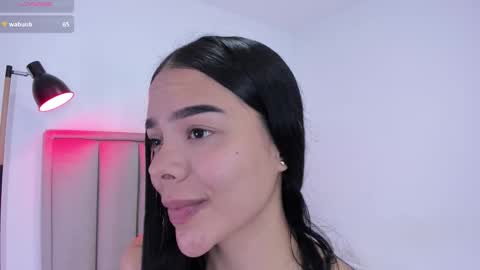 Snapshot of valery__nova chatting on November 17, 2025, 6:46 pm Cris online show from November 17, 2025, 6:46 pm