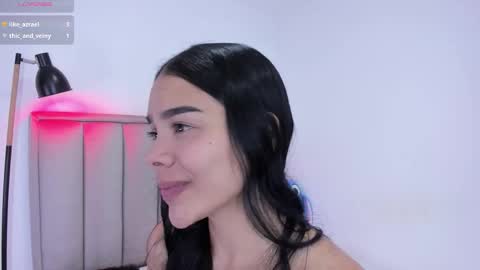 Snapshot of valery__nova chatting on January 5, 2026, 11:19 pm Cris online show from January 5, 2026, 11:19 pm