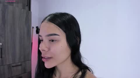 Snapshot of valery__nova chatting on February 9, 2026, 1:09 am Cris online show from February 9, 2026, 1:09 am