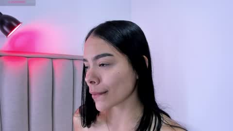 Cris  online show from March 15, 2026, 12:55 pm
