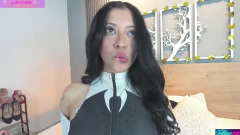 Snapshot of valery_evaans chatting on February 17, 2026, 4:20 am Valery Evans online show from February 17, 2026, 4:20 am