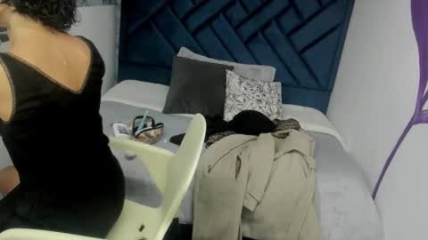 VALERY MORE online show from October 29, 2025, 12:18 pm