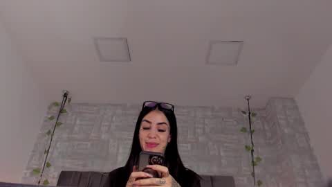 Snapshot of valerykat_ chatting on January 5, 2026, 5:27 pm valerykat_ online show from January 5, 2026, 5:27 pm