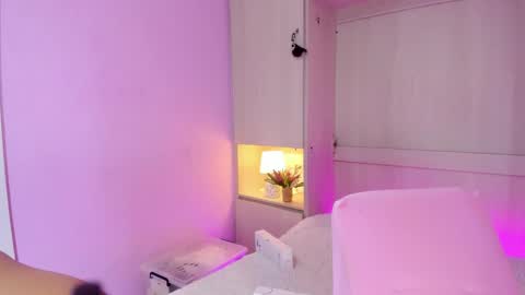 Snapshot of valerymeyerr chatting on November 22, 2025, 4:22 am valerymeyerr online show from November 22, 2025, 4:22 am