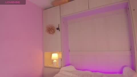 Snapshot of valerymeyerr chatting on December 22, 2025, 4:20 am valerymeyerr online show from December 22, 2025, 4:20 am