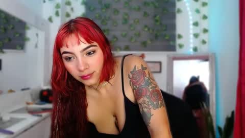 Snapshot of valeryy_sexyy chatting on April 21, 2026, 11:49 am --- online show from April 21, 2026, 11:49 am