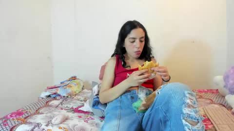 Snapshot of valeryysweett15 chatting on May 29, 2026, 4:16 pm Valeryy online show from May 29, 2026, 4:16 pm