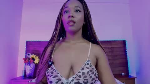 Valeska  online show from June 19, 2026, 5:28 pm
