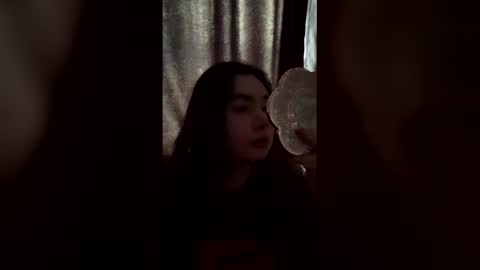 Snapshot of valevaweheart chatting on March 12, 2026, 11:27 am valevaweheart online show from March 12, 2026, 11:27 am