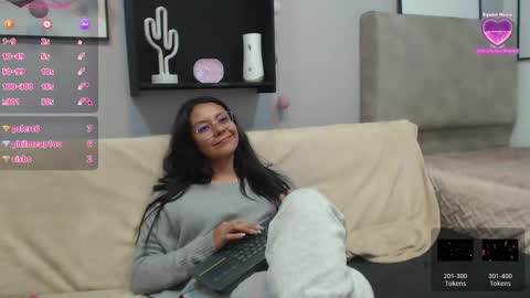 Snapshot of valevicious chatting on February 26, 2025, 5:50 pm valevicious online show from February 26, 2025, 5:50 pm