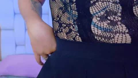 Snapshot of valkiria_moore chatting on October 12, 2025, 7:35 pm Valkiria moore online show from October 12, 2025, 7:35 pm