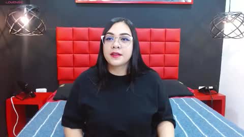 Snapshot of valkirye_ chatting on March 13, 2026, 11:28 am Valkirye online show from March 13, 2026, 11:28 am