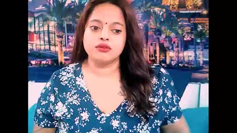 Snapshot of valleyval chatting on January 15, 2025, 6:12 am indianvalvet priya is back online show from January 15, 2025, 6:12 am