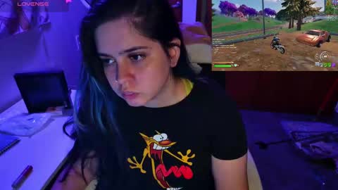 Snapshot of vallolet1_ chatting on December 4, 2024, 12:41 am Im Violet online show from December 4, 2024, 12:41 am