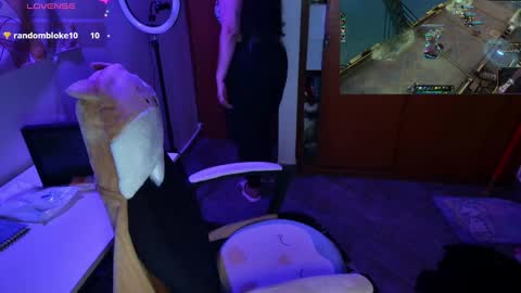 Snapshot of vallolet1_ chatting on December 5, 2024, 1:03 am Im Violet online show from December 5, 2024, 1:03 am