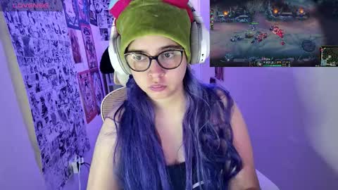 Snapshot of vallolet1_ chatting on November 24, 2025, 11:48 pm Im Violet online show from November 24, 2025, 11:48 pm