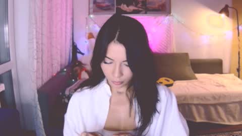 Little Devil online show from December 24, 2024, 2:22 pm