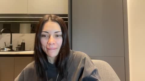 Little Devil online show from January 23, 2025, 1:24 pm