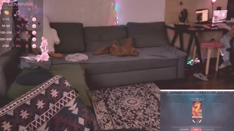 Little Devil online show from March 3, 2025, 4:14 pm