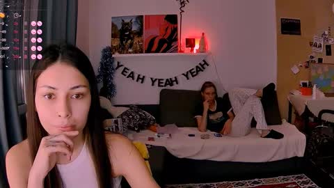 Snapshot of valorant_girl chatting on January 16, 2026, 6:23 pm Little Devil online show from January 16, 2026, 6:23 pm