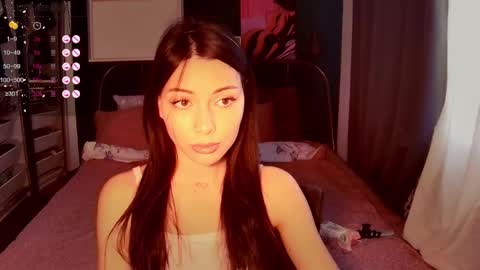 Snapshot of valorant_girl chatting on April 18, 2026, 3:49 pm Little Devil online show from April 18, 2026, 3:49 pm