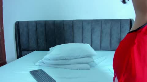 valtira nova online show from February 14, 2025, 3:43 am