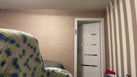Lily online show from June 10, 2026, 9:03 pm