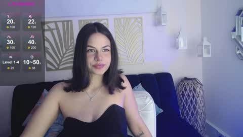 Snapshot of valya_russi chatting on December 18, 2024, 1:56 pm Isabella online show from December 18, 2024, 1:56 pm
