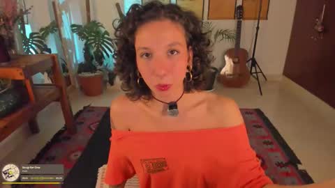 Snapshot of valyturner chatting on November 11, 2025, 12:32 am online show from November 11, 2025, 12:32 am