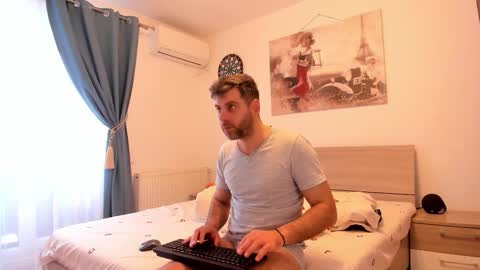 Snapshot of valyvalisimo chatting on March 3, 2026, 5:57 am valyvalisimo online show from March 3, 2026, 5:57 am