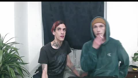 Snapshot of vamp_noah chatting on December 27, 2024, 3:42 am Vamp Noah and Dan online show from December 27, 2024, 3:42 am