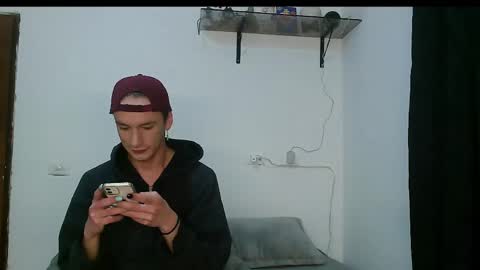 Snapshot of vamp_noah chatting on February 25, 2025, 6:25 am Vamp Noah and Dan online show from February 25, 2025, 6:25 am